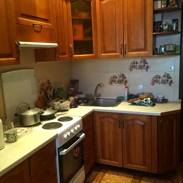 Вернадського вул., 1