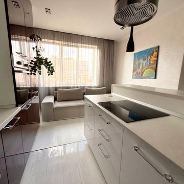 Добровольців вул. (Маршала Говорова), 10б