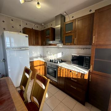 Палубна вул., 9/1