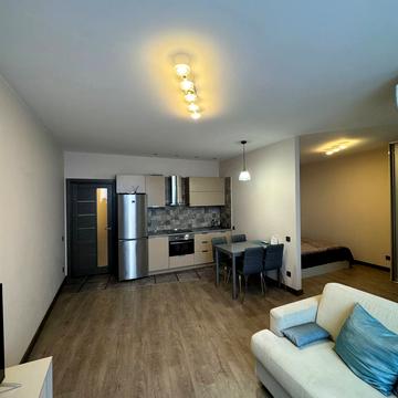 Юрія Іллєнка вул. (Мельникова), 51-Б