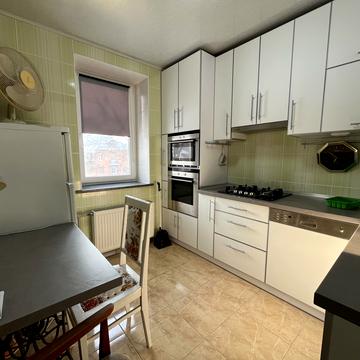 Героїв Чорнобиля вул., 1