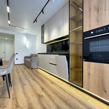 Княгинин вул., (Будинок 9)