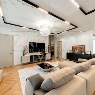 Андрія Верхогляда вул. (Михайла Драгомирова), 19-А