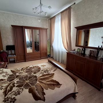 Васильківська вул., 13