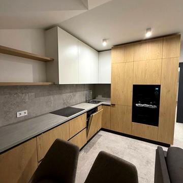 Кодацький узвіз, 33