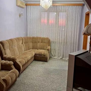 Бригади Хартія вул., 45а