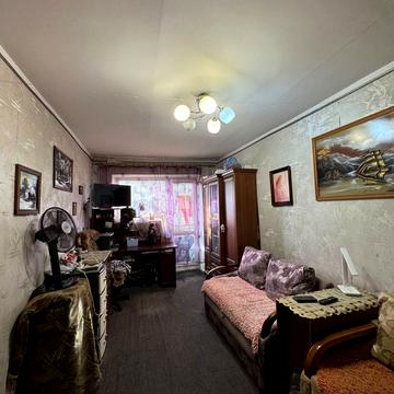 Пасічна вул., 49