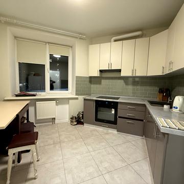 Університетська вул., 2/1 кВ