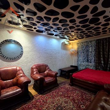 Набережна Перемоги вул., 134