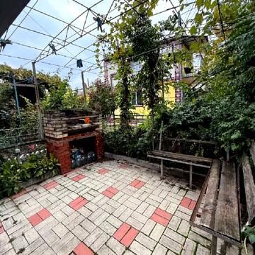 Дальницька вул., 39