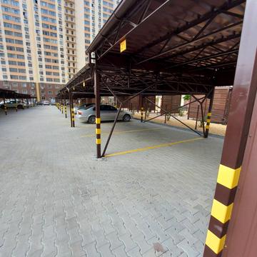 Академіка Сахарова вул., 3-В