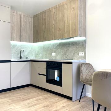 Київська вул., 8-В