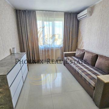 Голосіївський просп. (40-річчя Жовтня), 7