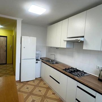 Володимира Великого вул. (Артема), 47