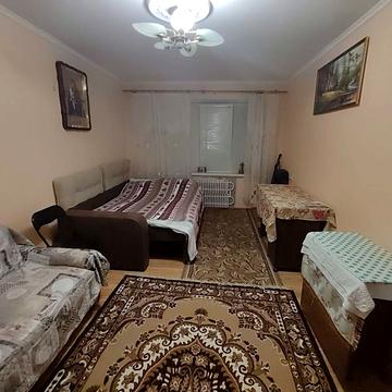 Просвіти бульв., 8