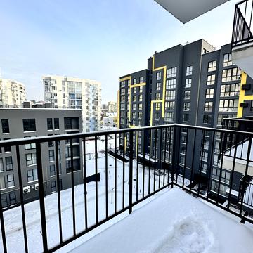 Залізнична вул., 7П