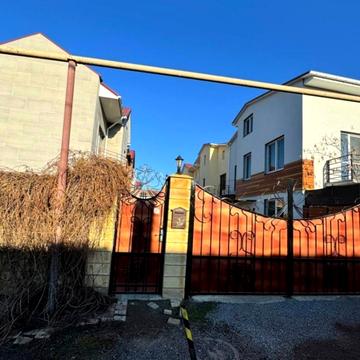 Садовая, 1/16