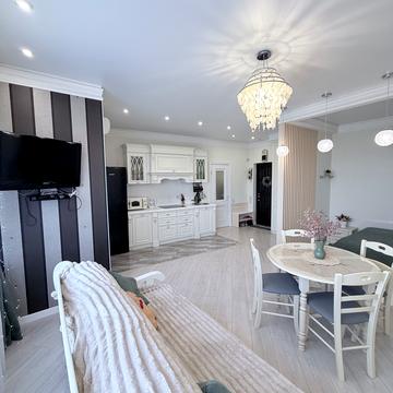 Валерія Самофалова вул. (Каманіна), 16а/3