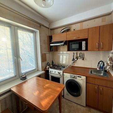 Нижньодніпровська вул., 4-Г