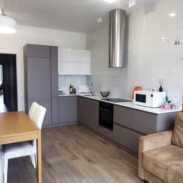 Деміївська вул., 13