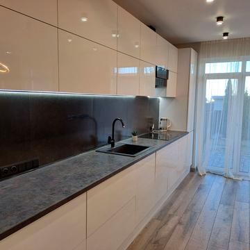 Богдана Хмельницького вул.