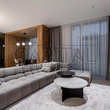 Андрія Верхогляда вул. (Михайла Драгомирова), 17-Б