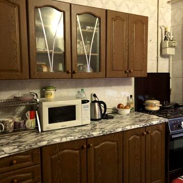 Іллінська вул. (Червоногвардійська), 10