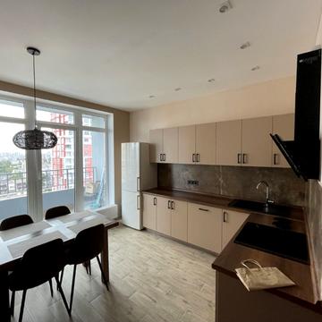 Лесі Українки просп. (Гагаріна), 19-Б