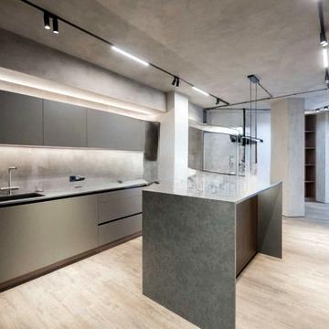 Нижній Вал вул., (Будинок 1)