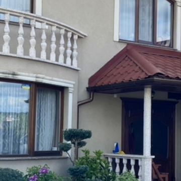 Іршавська вул., 25