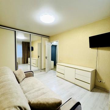 Деміївська вул., 39