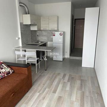 Київська вул., 2-М