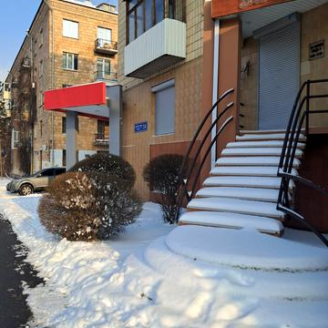 Науки просп. (Леніна), 24