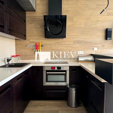 Золотоустівська вул., 52