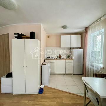 23 Серпня вул., 18