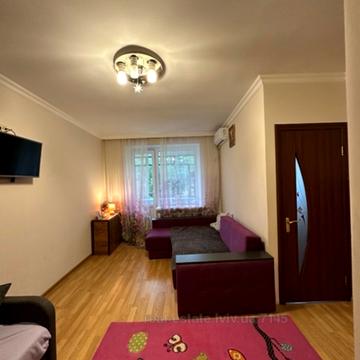 Ряшівська вул., 1