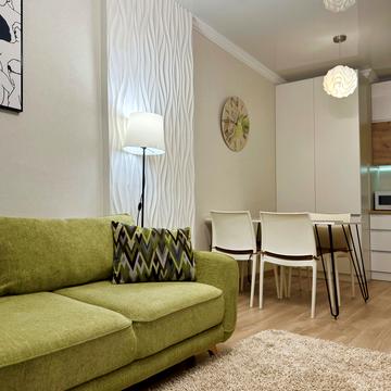 Салютна вул., 2к1