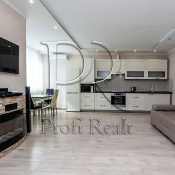 Воскресенський просп. (Перова), 10а