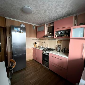 Волинська вул., 16