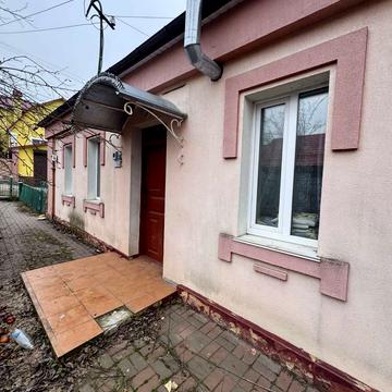 Польова вул., 28