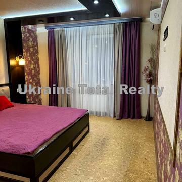 Макаренка вул., 1-А