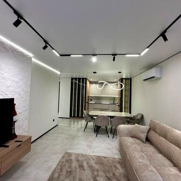 Романа Левицького вул., (Будинок 2)