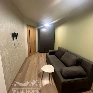 Василя Симоненка вул., 107