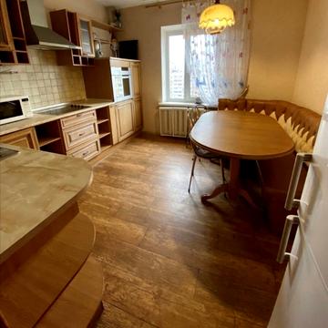 Петра Григоренка просп., 1-А