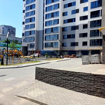 Озерна вул., (Будинок 1)