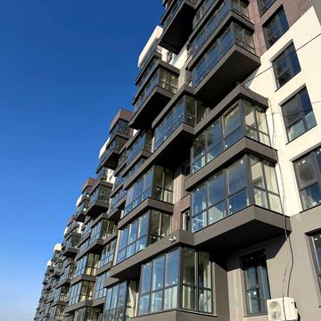 Науки вул., (Будинок)