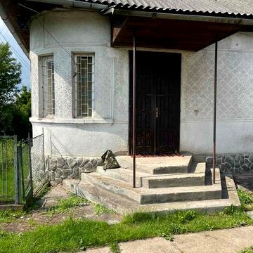 Центральна