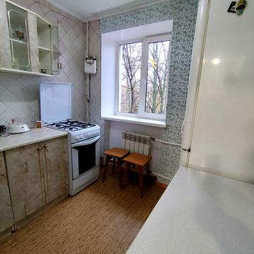 Варненська вул., 17