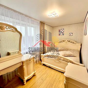 Рильського вул., 5