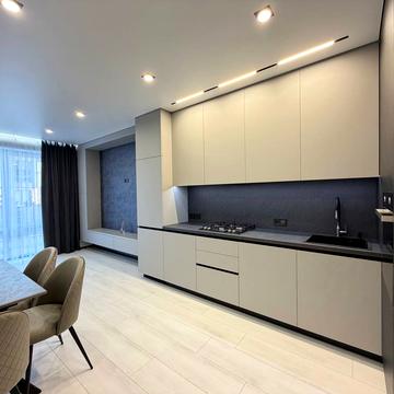 Миколи Боголюбова вул., (Будинок 3)